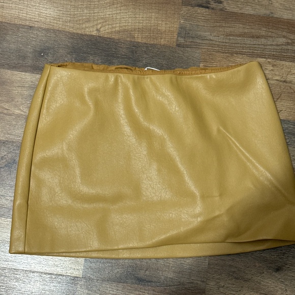 Leather suit - Picture 3 of 4